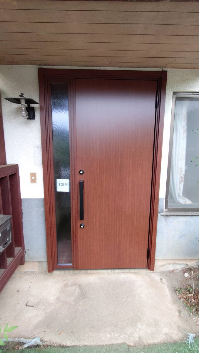佐久市 玄関ドア交換（リシェント）の施工事例